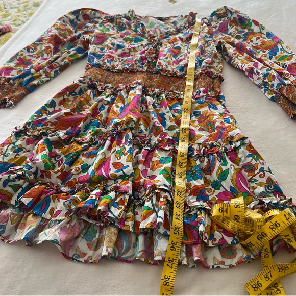 House Of Harlow V-neck Puff Sleeve Smocked Tiered Colorful Ruffle Paisley Floral - Picture 8 of 8